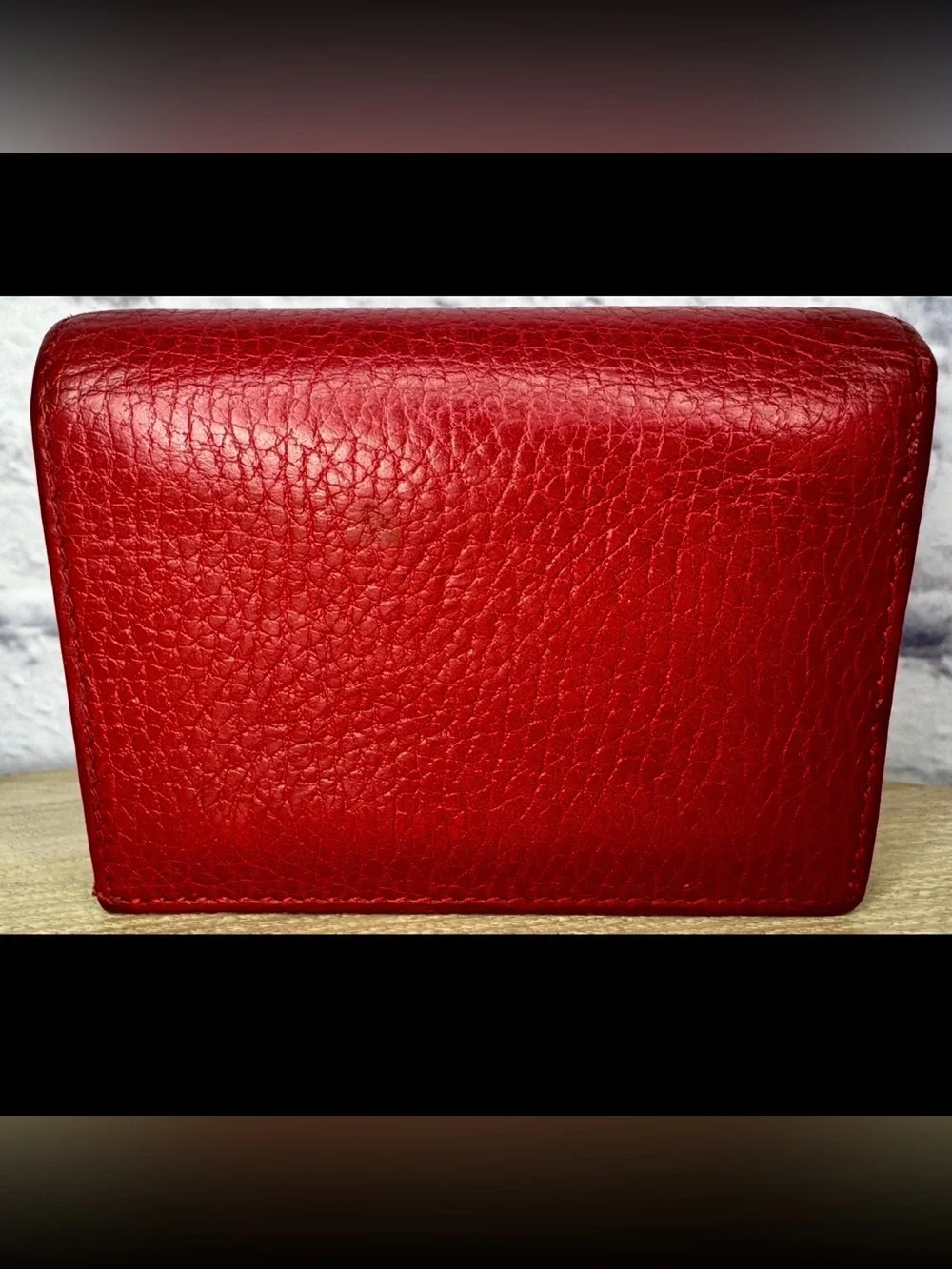Gucci Red Pebbled Leather Card Holder with Gold Double G Hardware